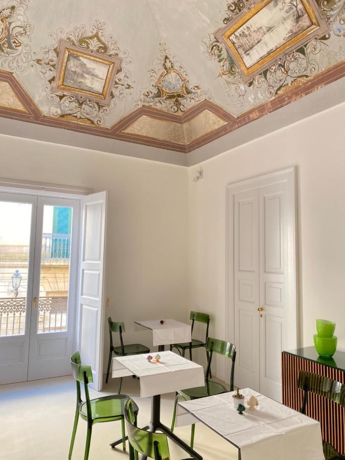 Palazzo Garibaldi - Luxury Suites Galatina Εξωτερικό φωτογραφία